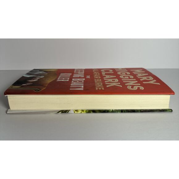 The Sleeping Beauty Killer Mary Higgins Clark & Alafair Burke HC - Picture 5 of 9